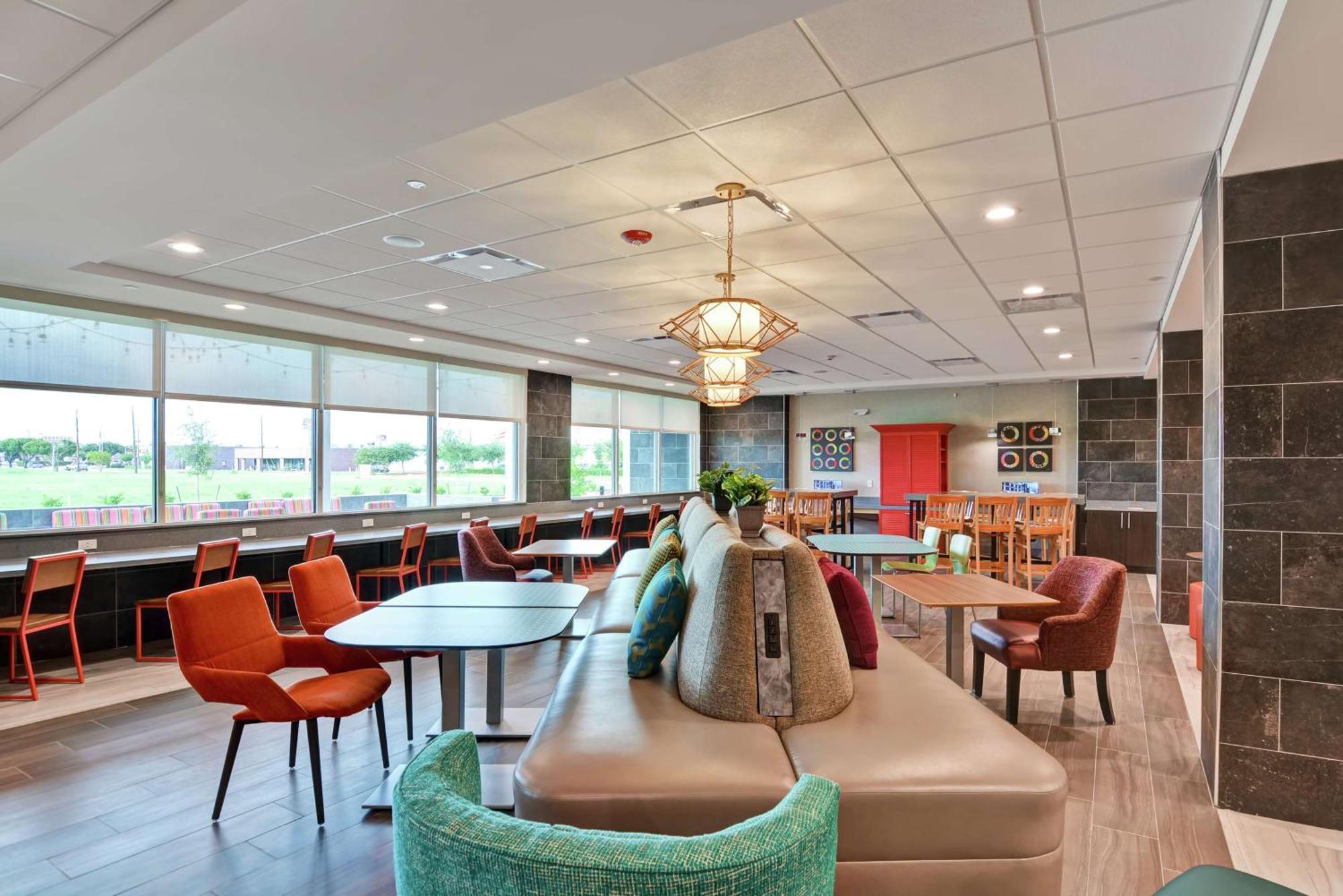 Home2 Suites By Hilton La Porte Exterior photo